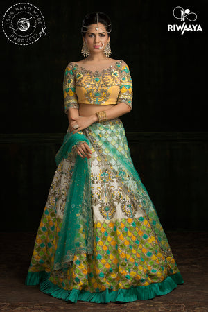 Chatapati lehnga choli