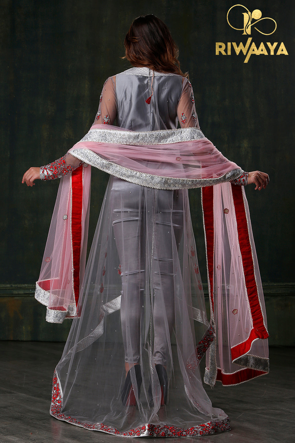 Noor e Chashm - Gray angrakha with pants