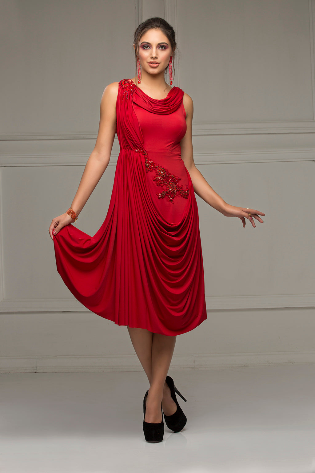 The Red Velvet - Red fusion short dress